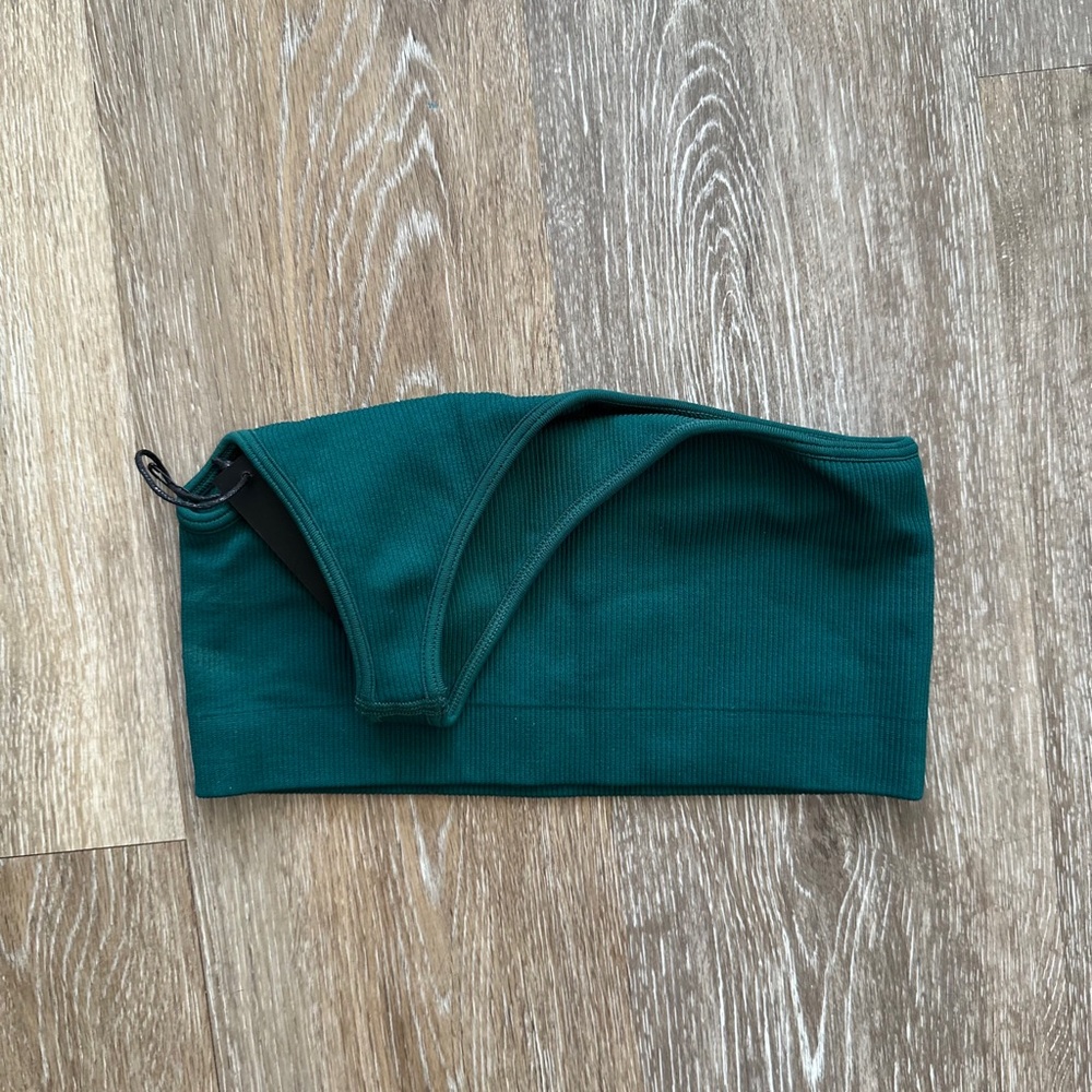 SET ACTIVE NWT Asymmetric Sports Bra Deep Green SIZE EXTRA SMALL Activewear Yoga - Picture 3 of 5